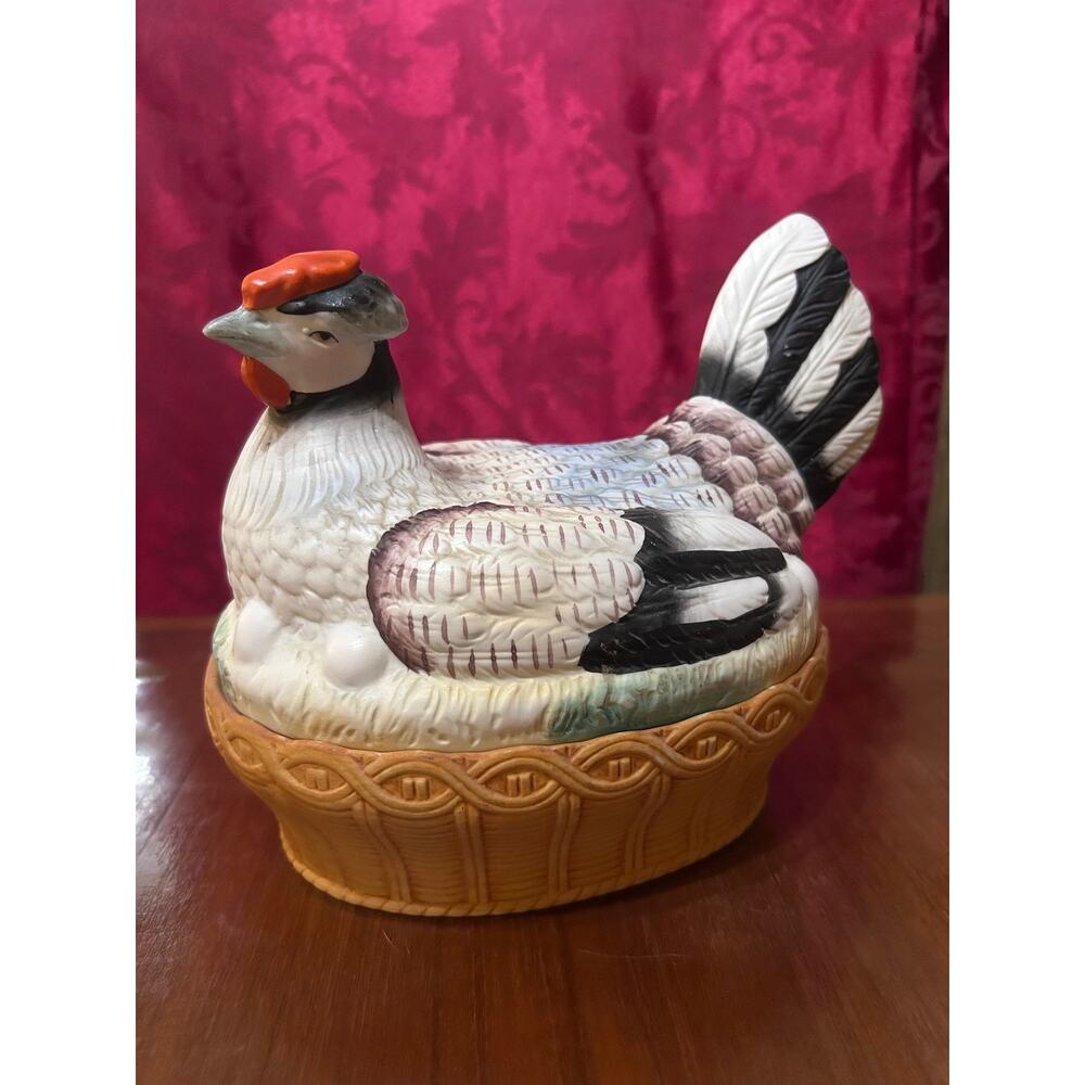 Vintage "Staffordshire" Hen on Nest Bisque Glaze Hand Painted Collectible